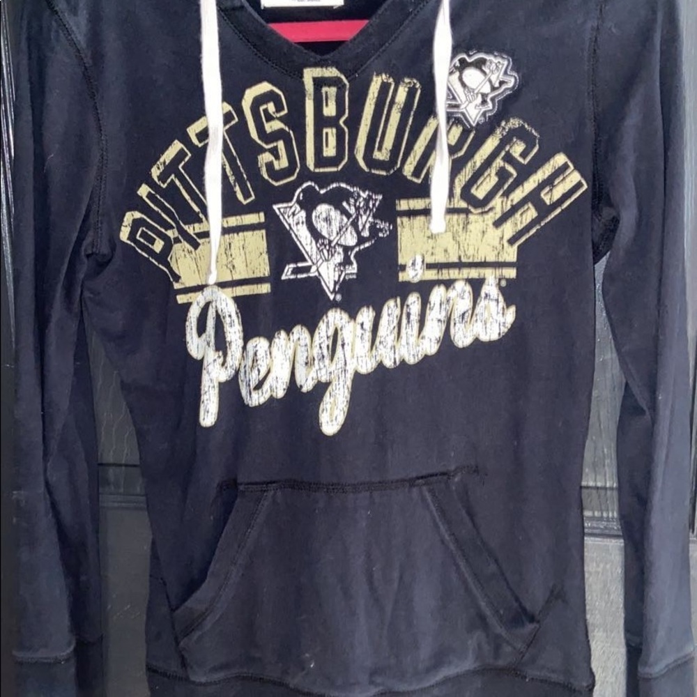 Pittsburgh penguin long sleeve with hood